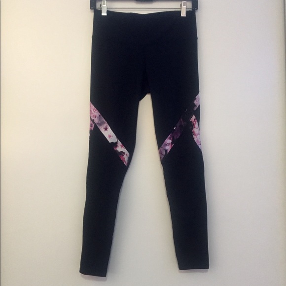 GAP Pants - Gap Fit Black Leggings
